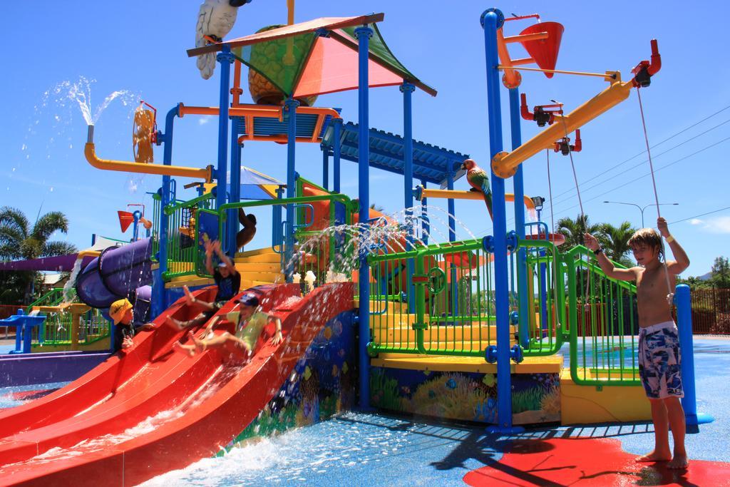 Ingenia Holidays Cairns Coconut Exterior foto Splash Island